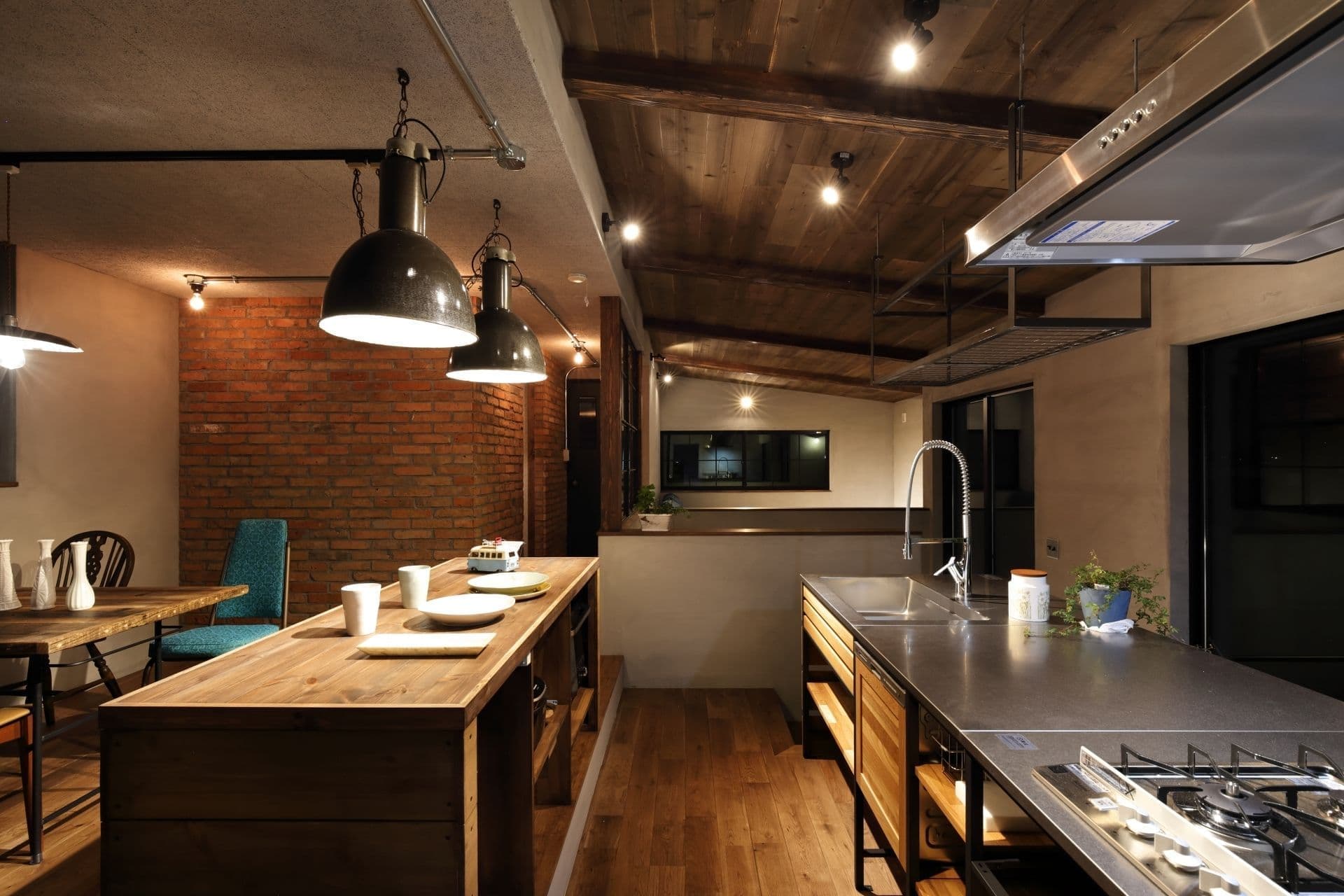 有限会社デプロホーム